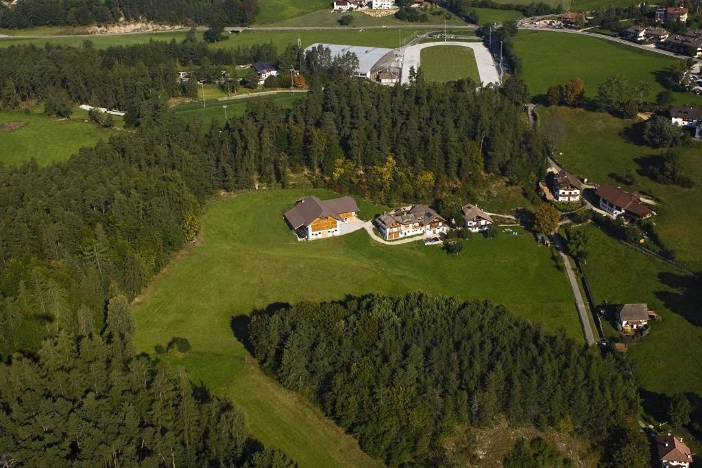 Appartments Neuhof Collalbo Buitenkant foto