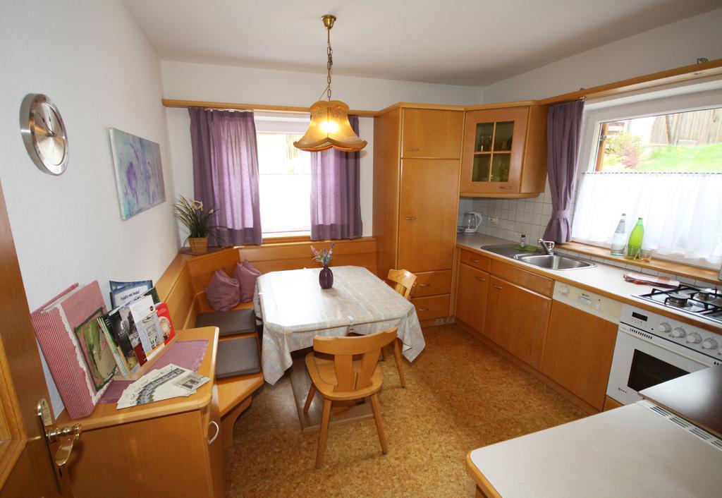 Appartments Neuhof Collalbo Buitenkant foto